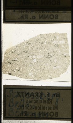 RR7803 Phonolit.jpg