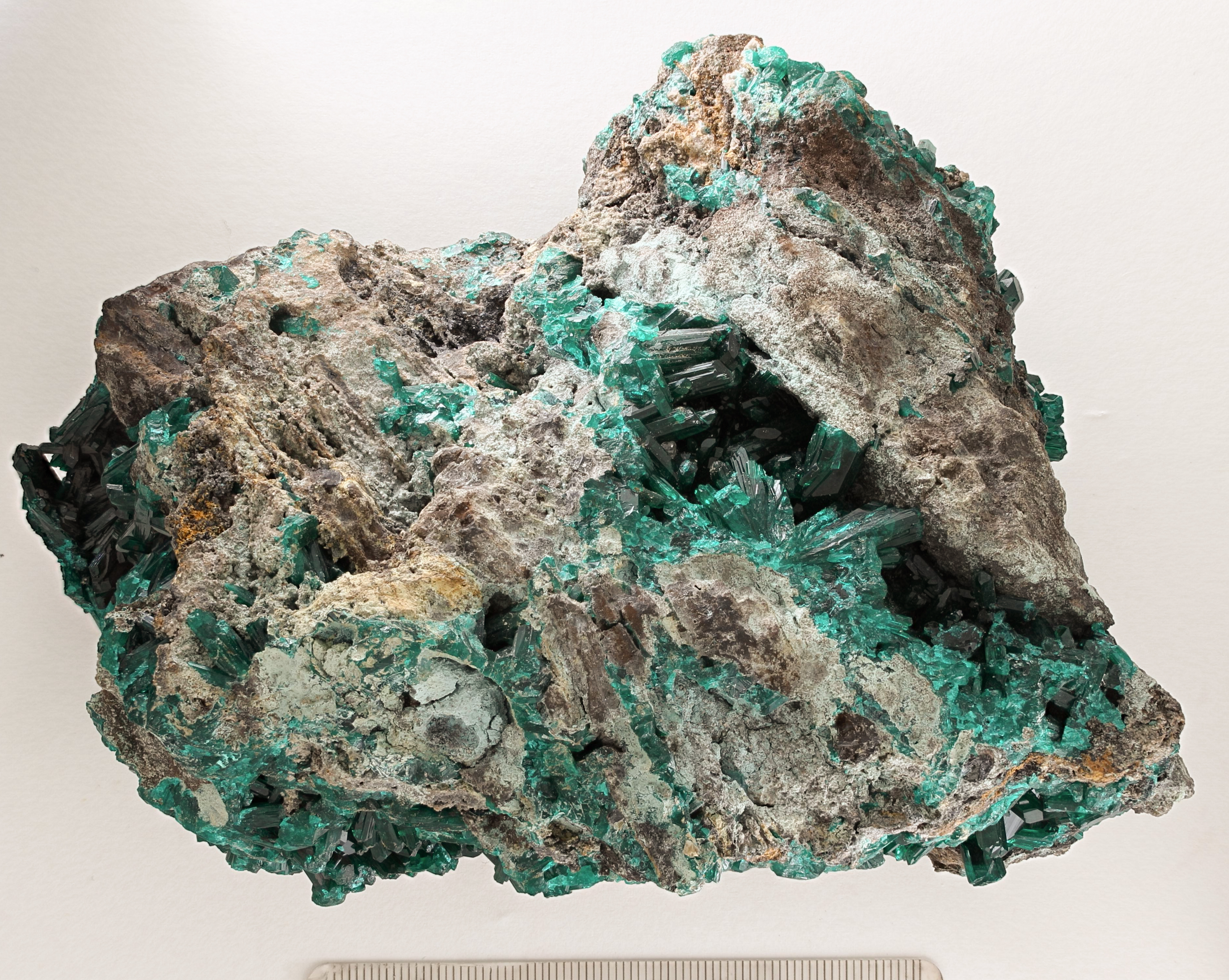 RG0020 Dioptase b.jpg