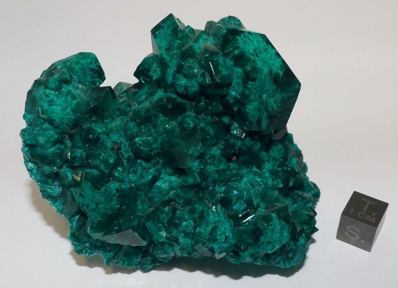 RG0029 Dioptase.jpg