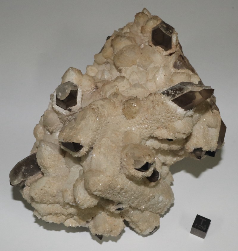 RG0036 Quartz (2).JPG