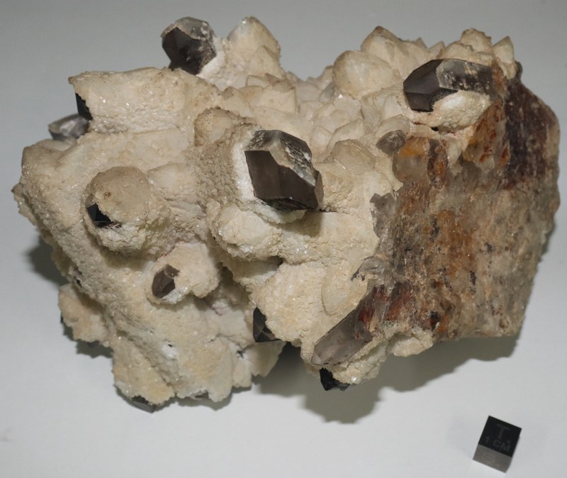 RG0036 Quartz.JPG