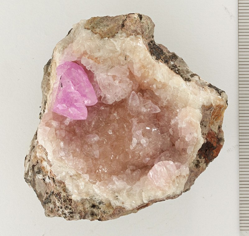 RG0057 Spherocobaltite.jpg