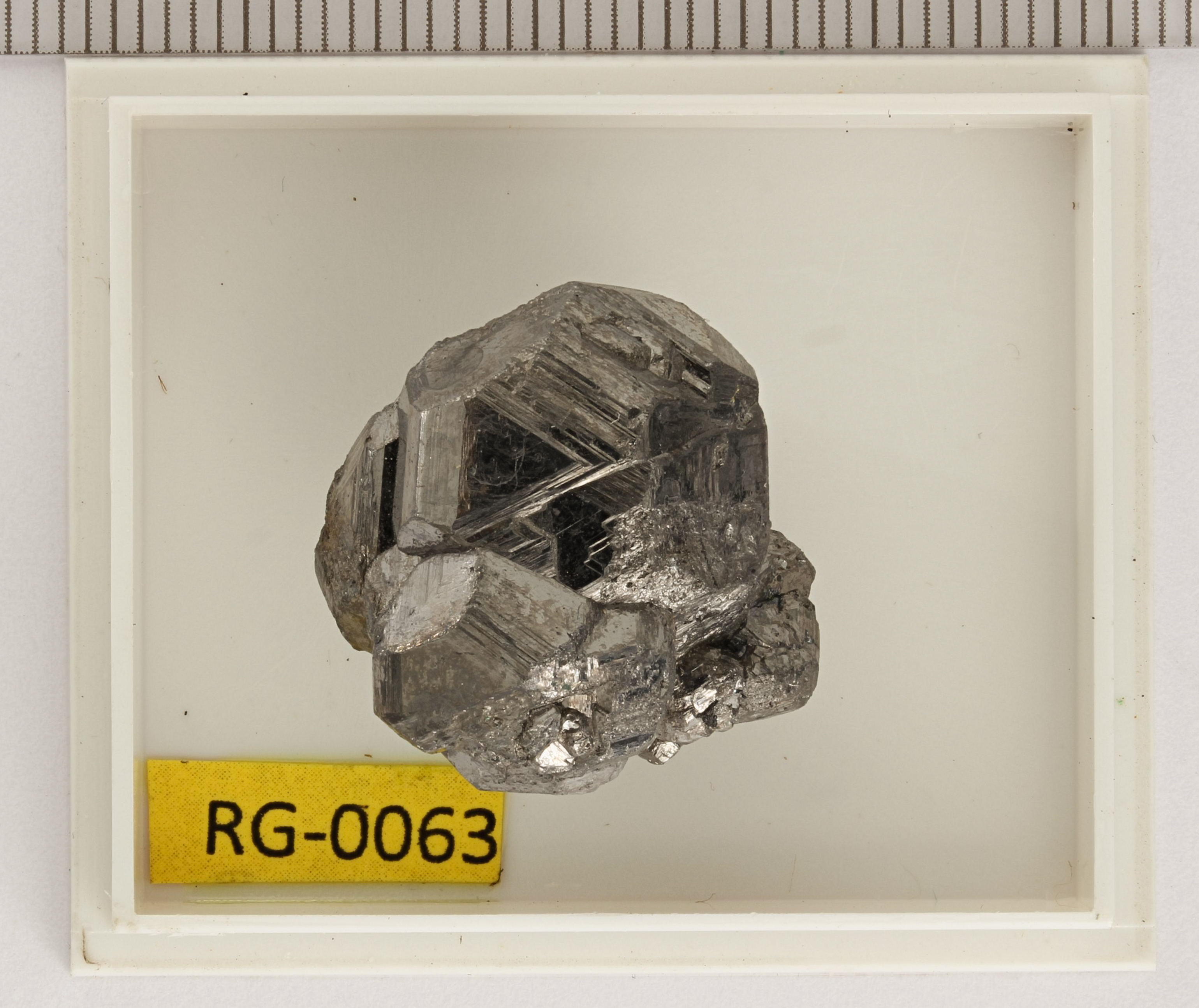 RG0063 Carrollite.jpg