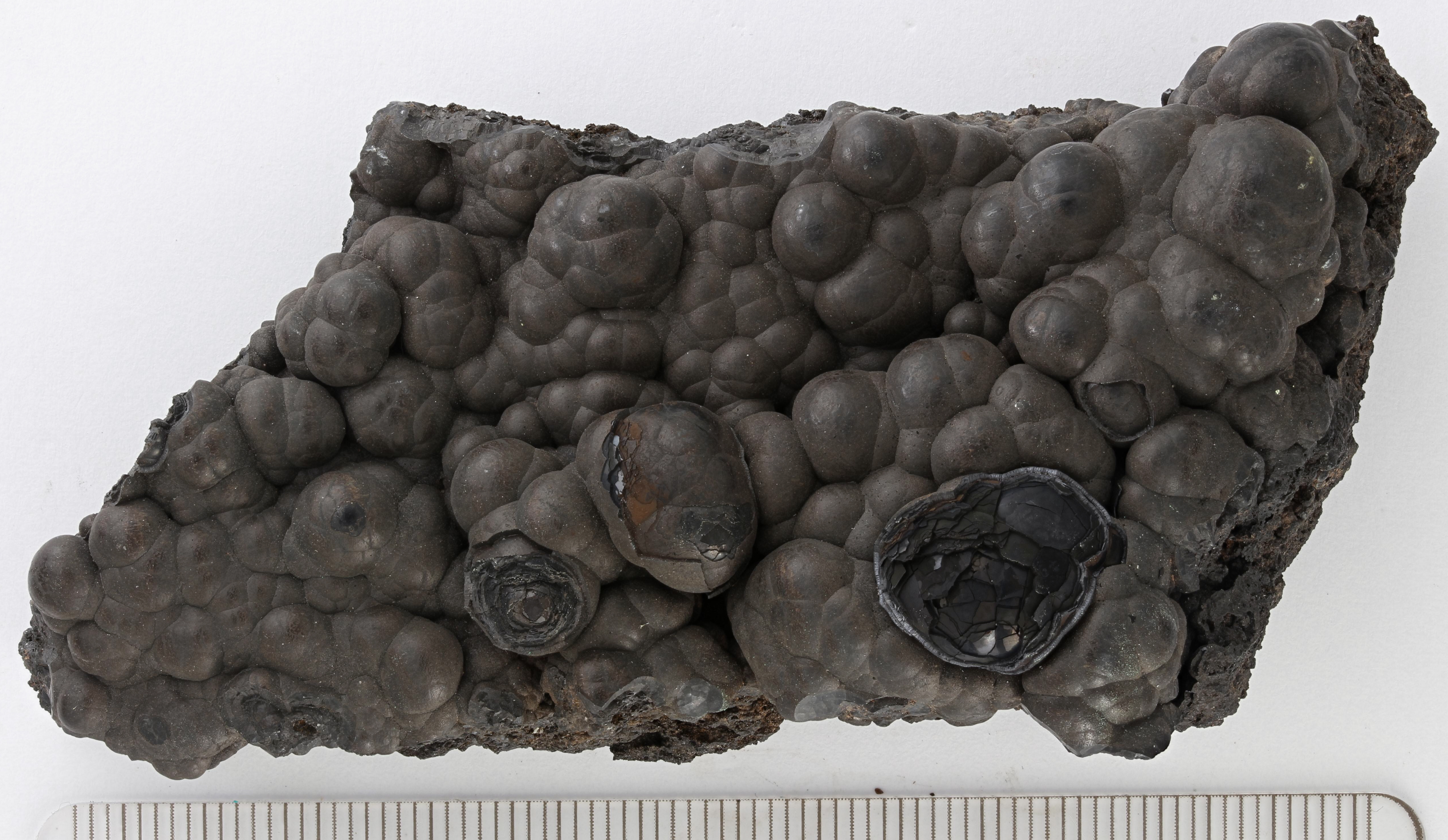 RG0080 Heterogenite.jpg