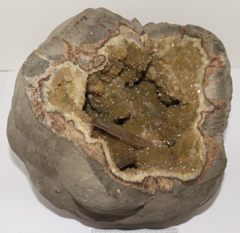 RG0091 Baryte a.JPG