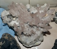 RG0211 Quartz.JPG RG0211 Quartz.JPG