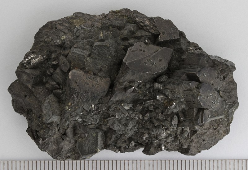 RG0243 Enargite.jpg