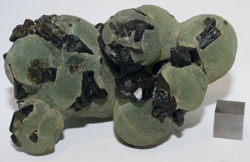 RG0255 Prehnite.JPG