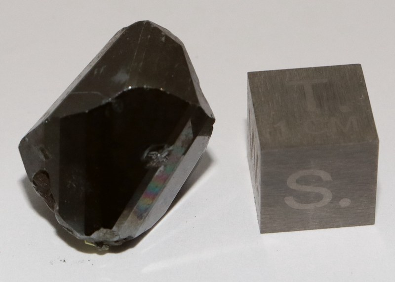 RG0266 Hematite.JPG