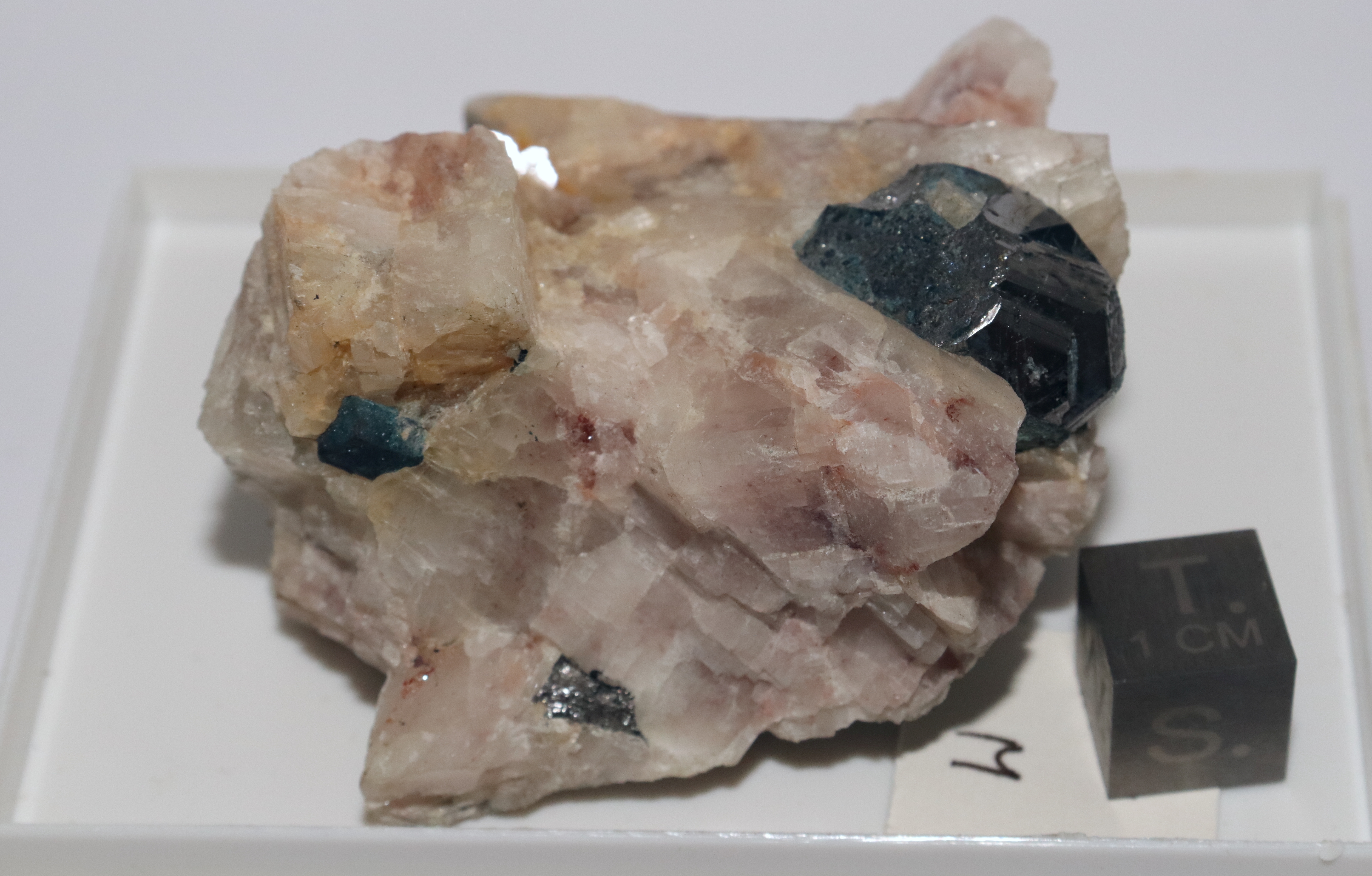 RG0272 Carrolite.JPG