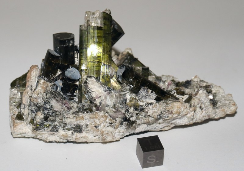 RG0316 Tourmaline.JPG