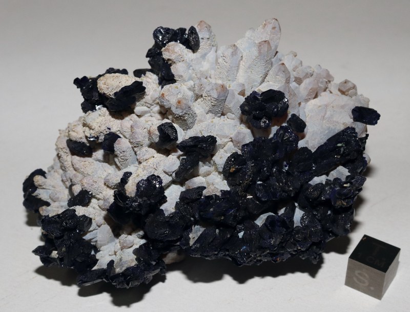 RG0319 Azurite.JPG