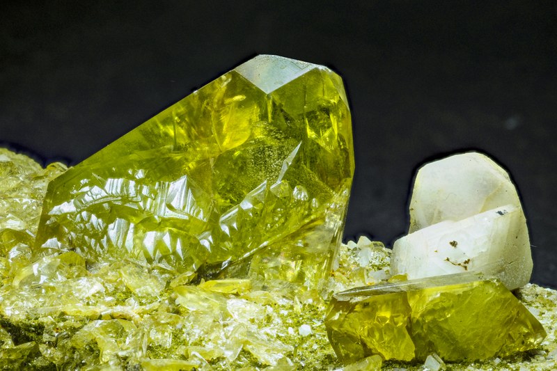 RG0339 27717.titanite.jpg
