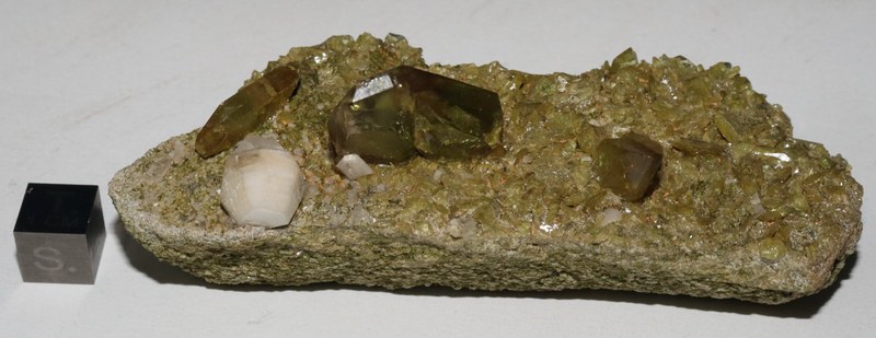 RG0339 Titanite.JPG