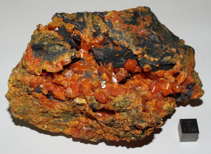 RG0364 Orpiment.JPG