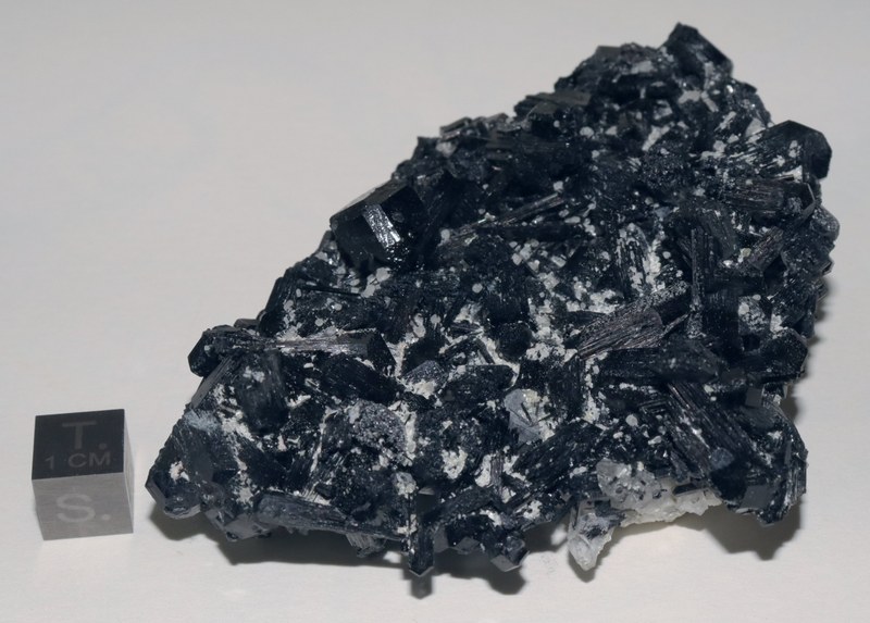 RG0384 Tourmaline.JPG