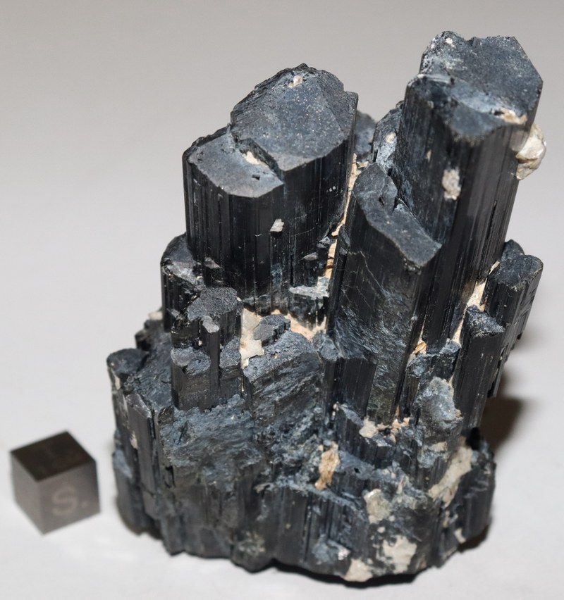 RG0412 Tourmaline.JPG