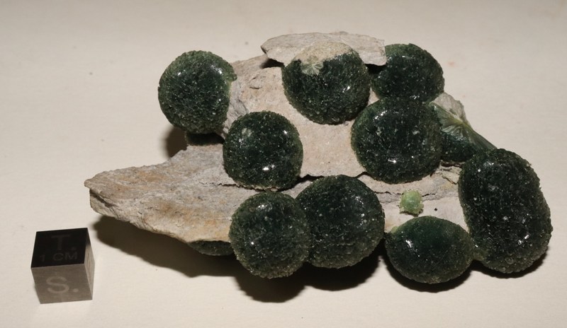 RG0420 Wavellite.JPG