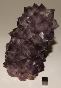 RG0422 Quartz.JPG RG0422 Quartz.JPG