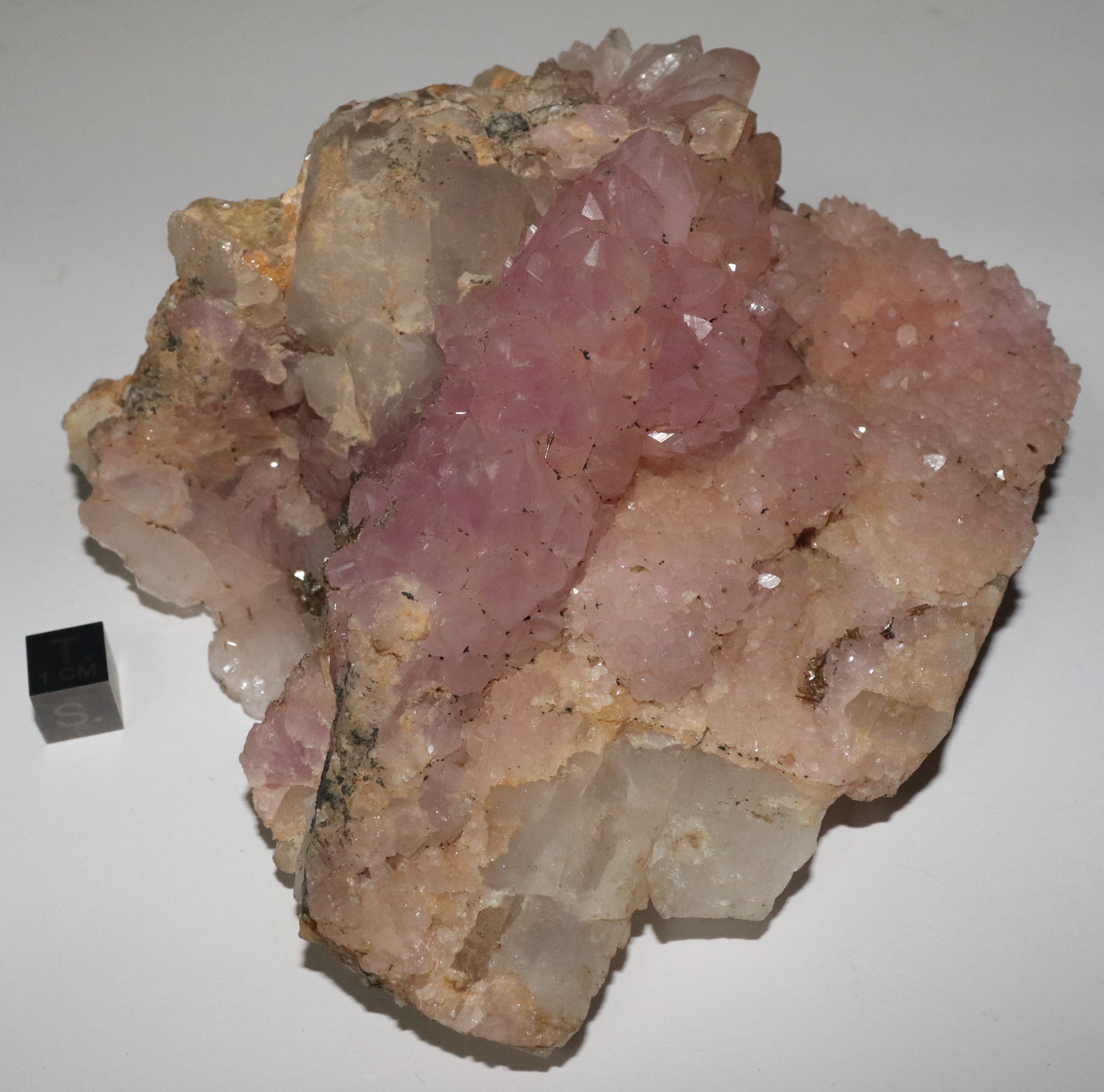 RG0467 Quartz Rose.JPG