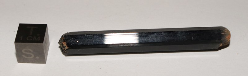 RG0469 Tourmaline.JPG