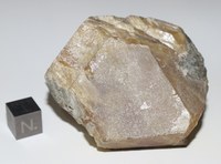 RG0503 Scheelite.JPG RG0503 Scheelite.JPG