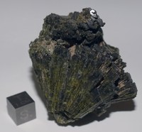 RG0505 Epidote.JPG RG0505 Epidote.JPG