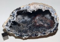RG0515 Quartz.JPG RG0515 Quartz.JPG