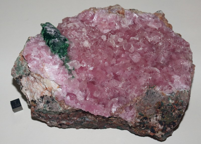 RG0566 Calcite Cobalt bearing Calcite.JPG