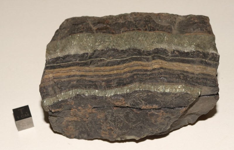 RG0572 Sphalerite (1).JPG