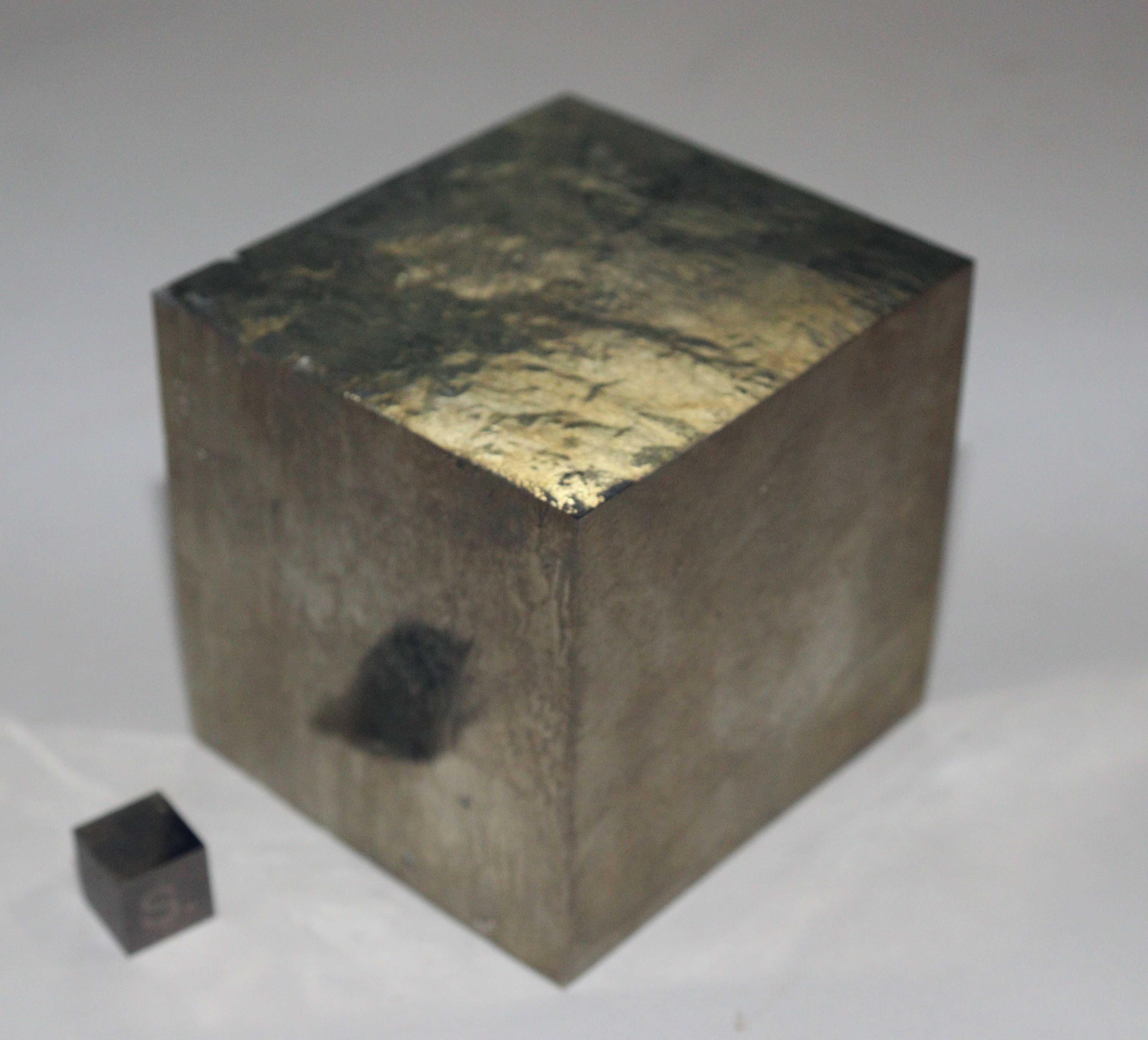 RG0583 Pyrite (5).JPG