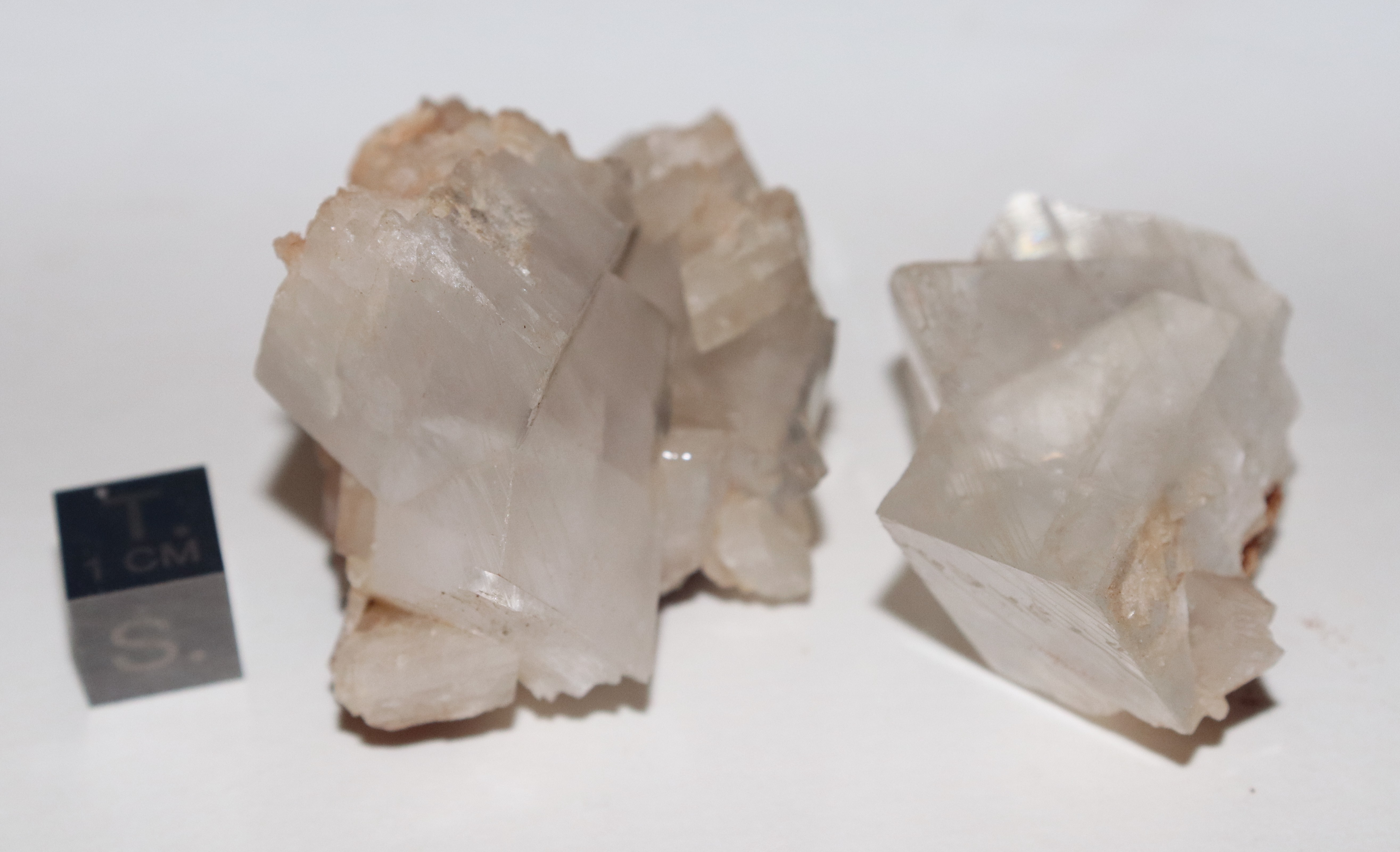 RG0585 Calcite.JPG