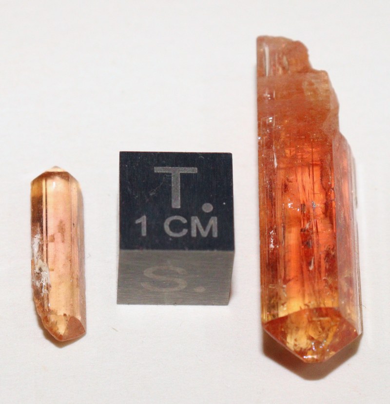 RG0609 Topaz.JPG
