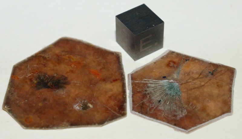 RG0613 Muscovite.JPG