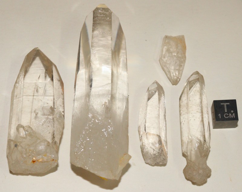 RG0615 Quartz.JPG