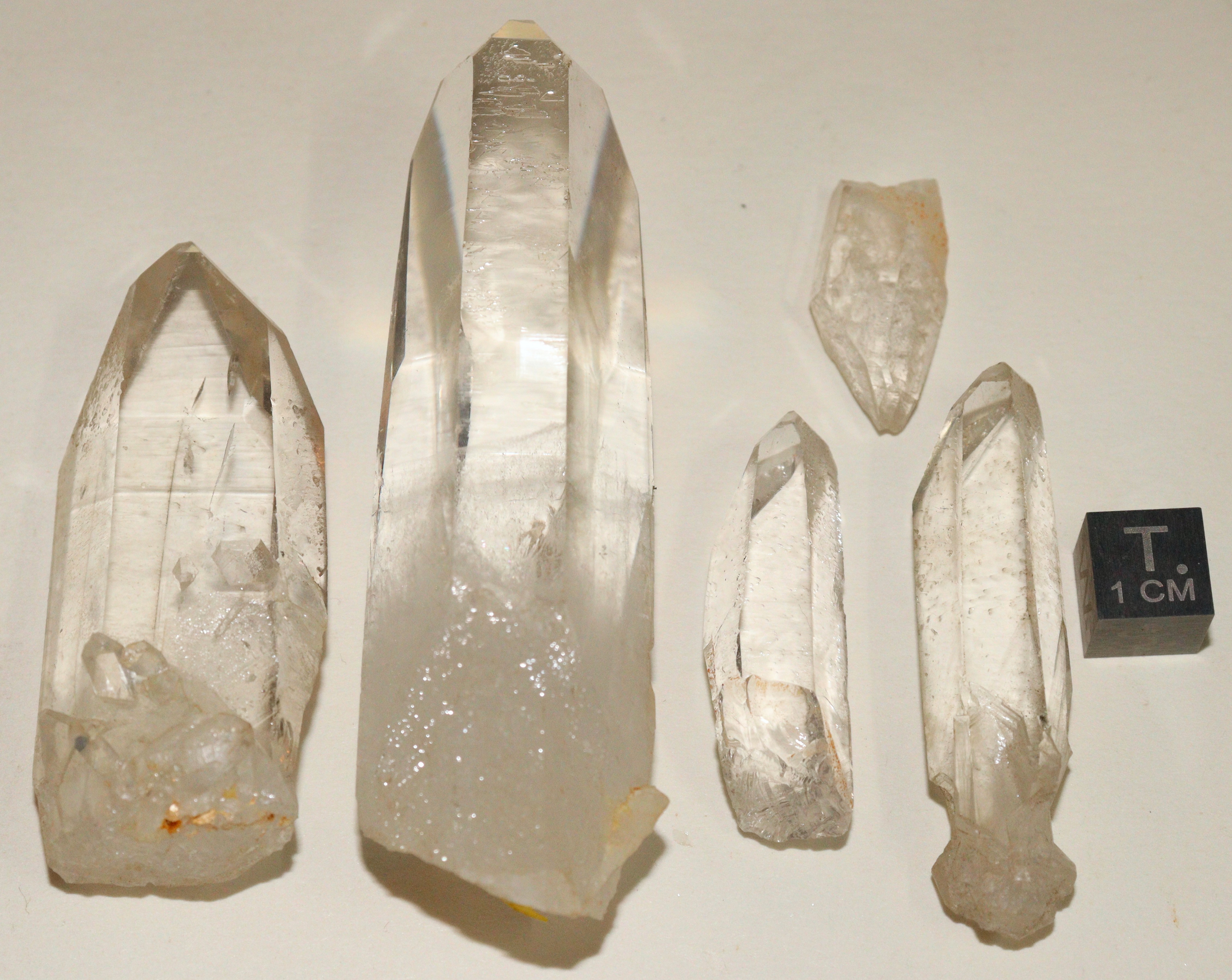 RG0615 Quartz.JPG
