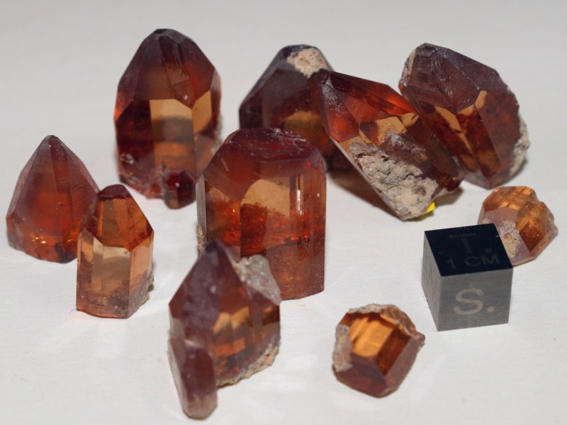 RG0616 Topaz.JPG