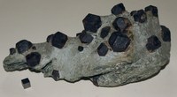 RG0620 Garnet.JPG RG0620 Garnet.JPG