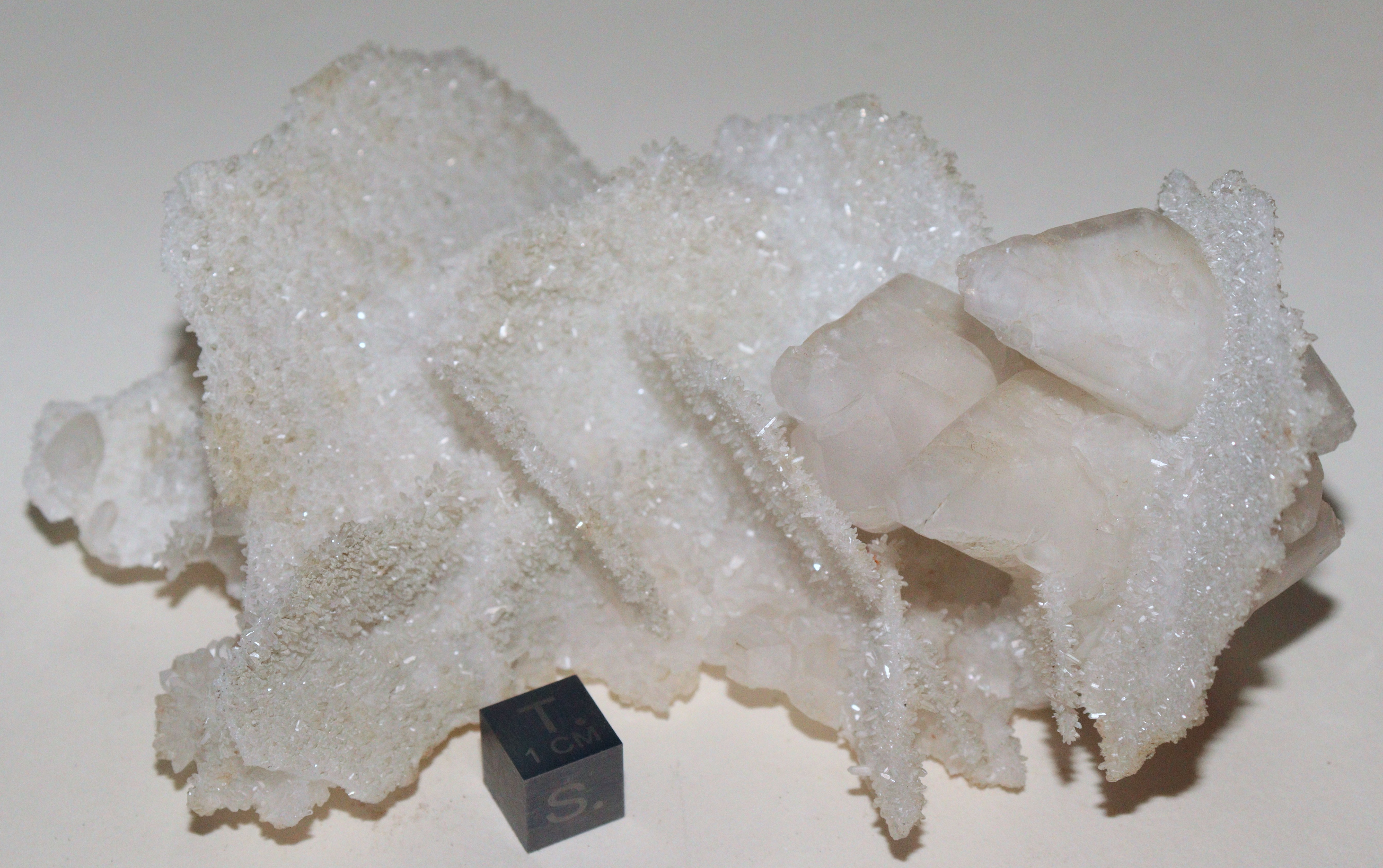 RG0642 Calcite.JPG