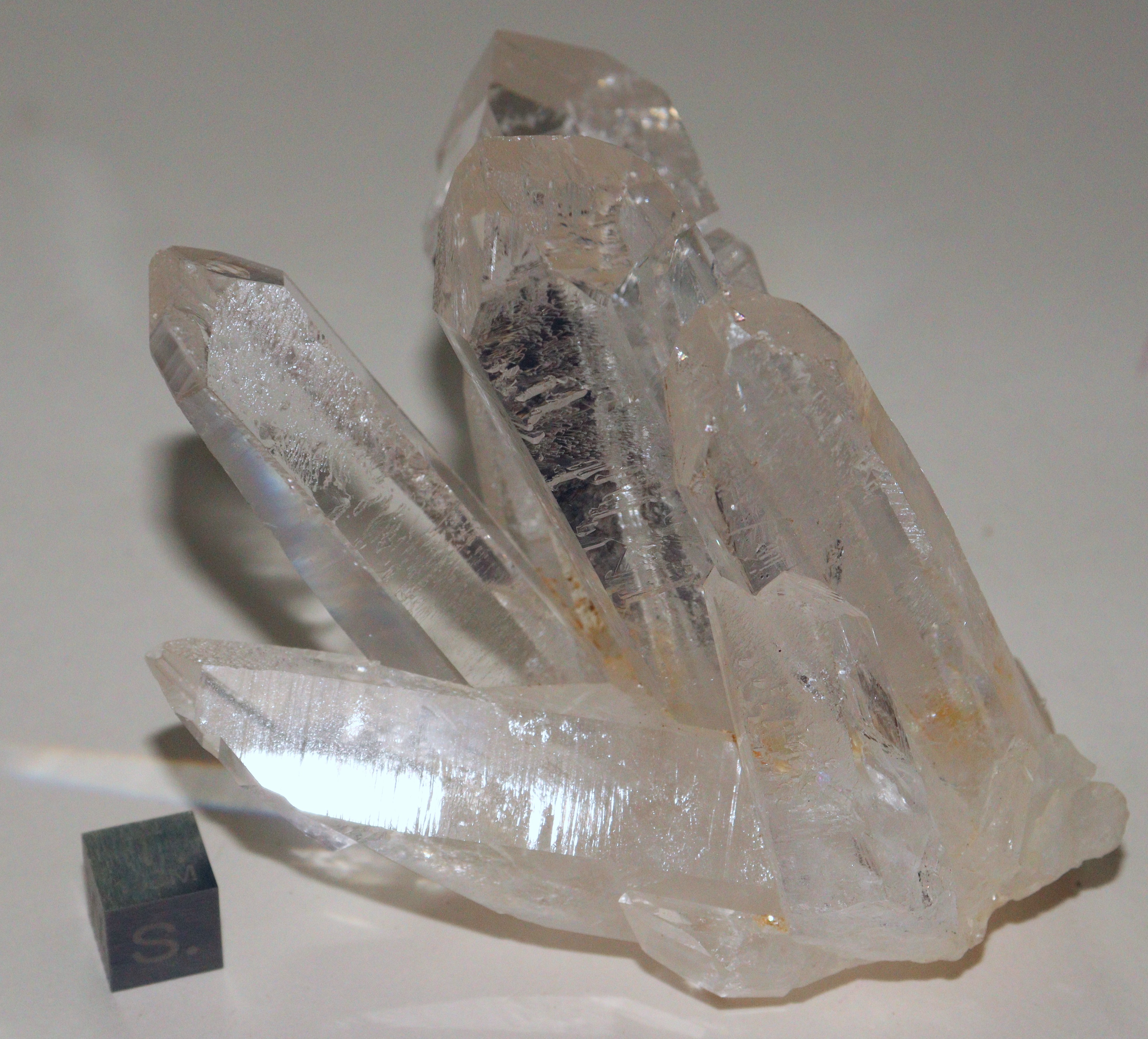 RG0667 Quartz.JPG