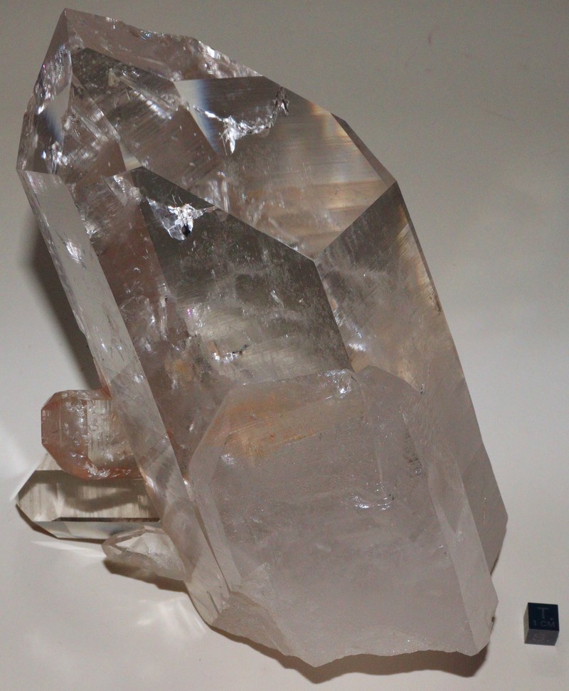 RG0668 Quartz.JPG