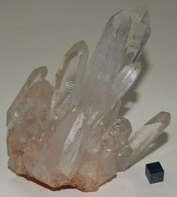 RG0674 Quartz.JPG RG0674 Quartz.JPG