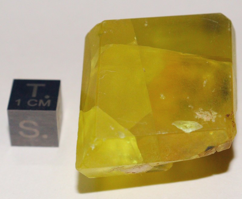 RG0685 Sulphur.JPG