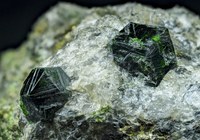 RG0708 27926 Uvarovite BB 24.jpg RG0708 27926 Uvarovite BB 24.jpg