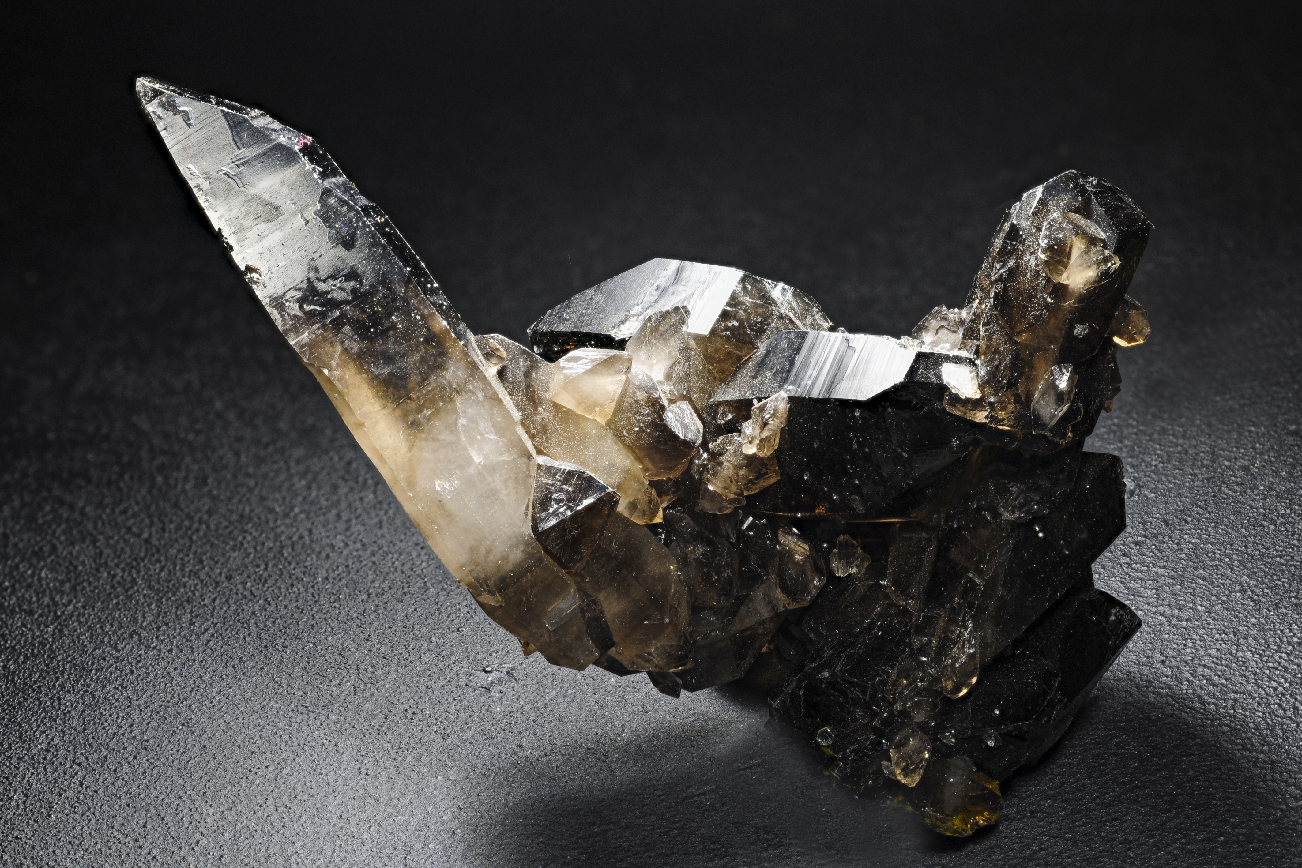 RG0768 27989 Quartz BB 70-55-30.jpg