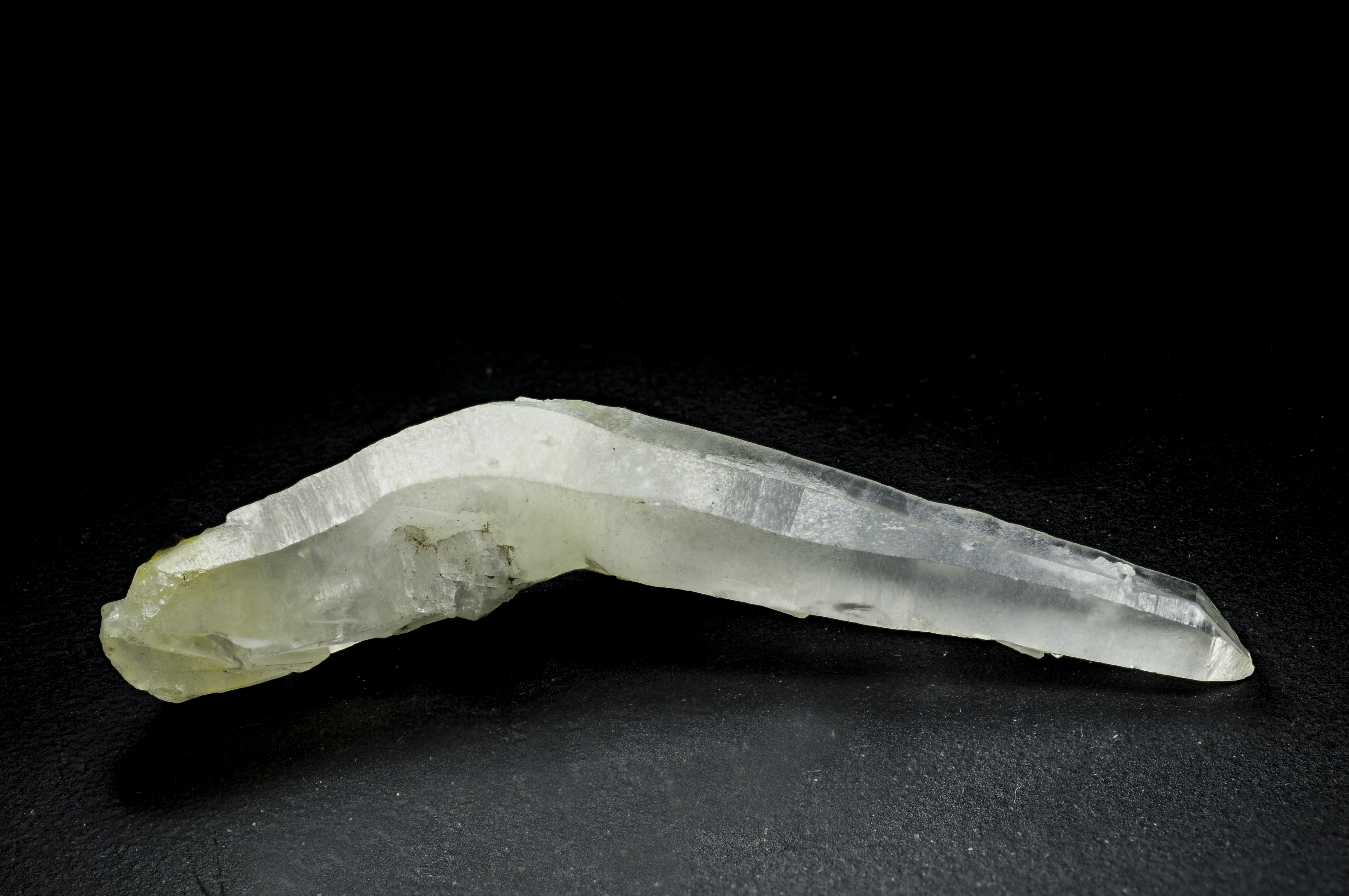 RG0769 27994 Quartz BB 65.jpg