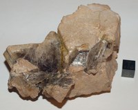 RG0781 Muscovite K-feldspar a.jpg RG0781 Muscovite K-feldspar a.jpg
