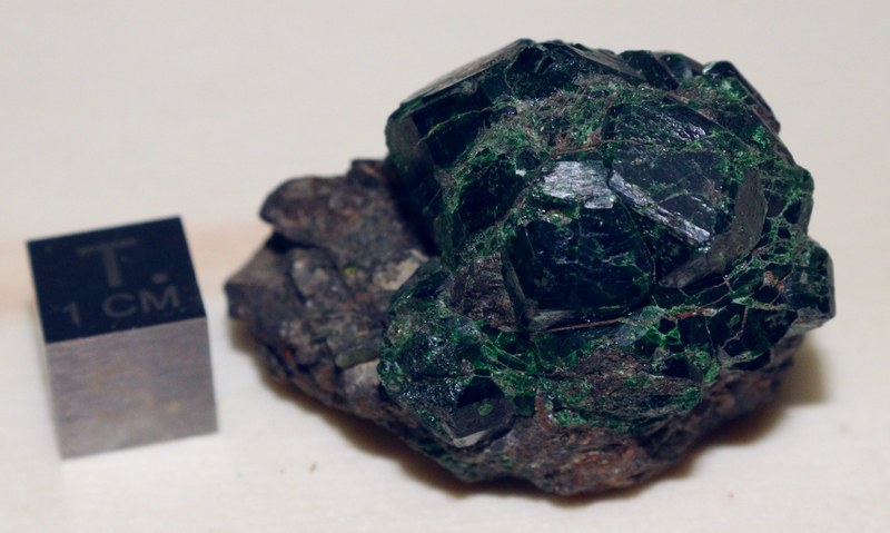 RG0789 Garnet -Uvarovite-.JPG