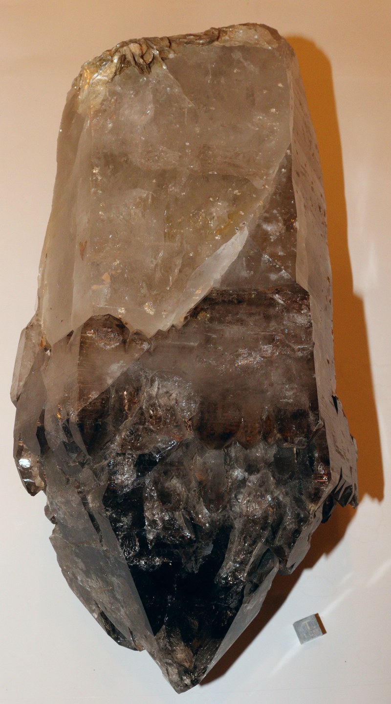 RG0795 Quartz.jpg