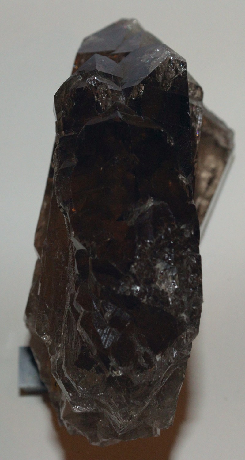 RG0840 Quartz b.jpg